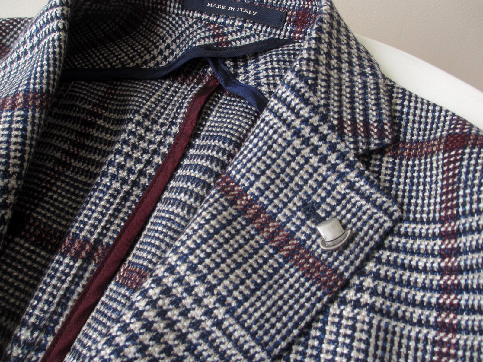 GLORYGUY & Cachette｜控えめながら無個性にならないTAGLIATORE