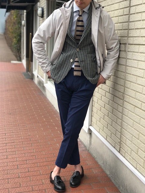 春の羽織りは軽めのナイロンブルゾン②! 【HERNO】パウダーコーティングパーカーブルゾン!!