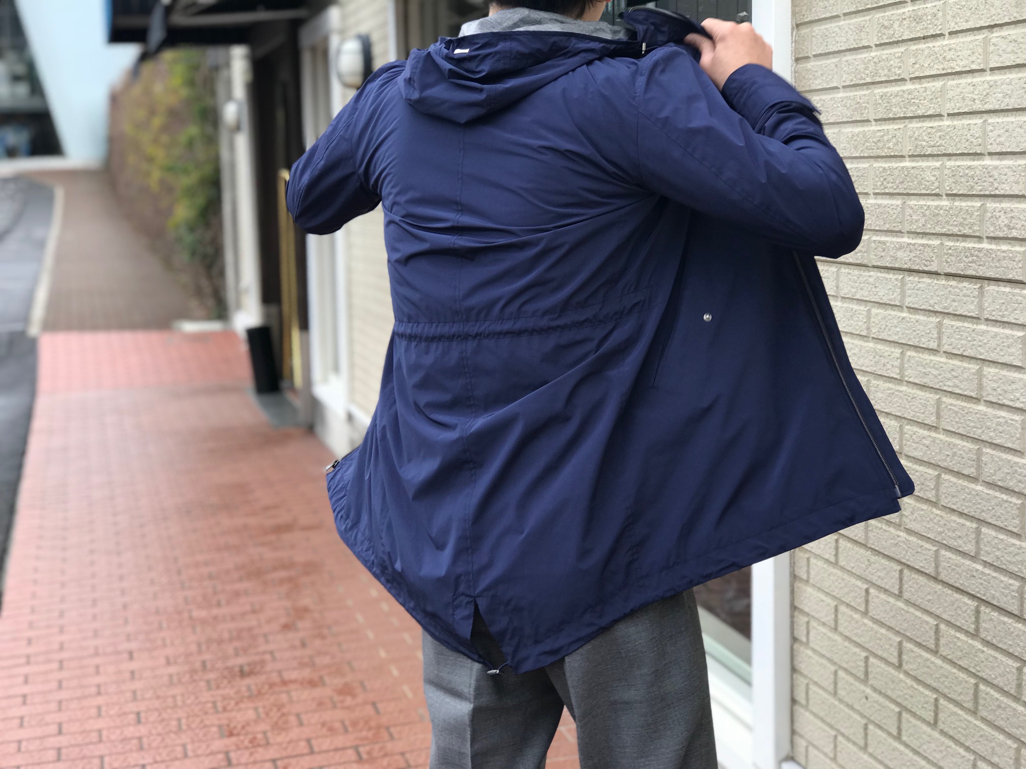 春の羽織りは軽めのナイロンブルゾン③! 【HERNO】ナイロン モッズコート!!