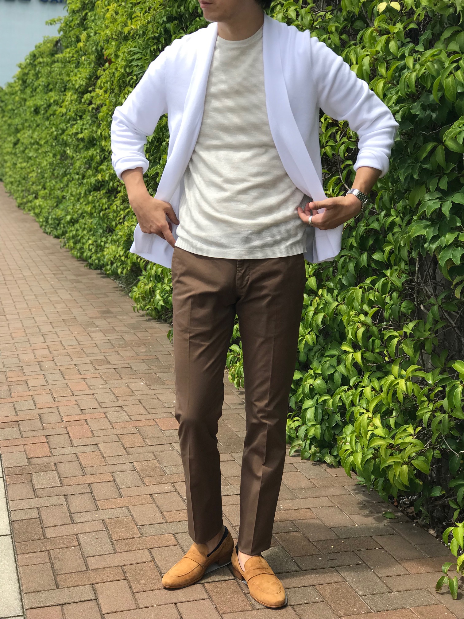 襟がなければ釦もない  でも、きちんと感のある羽織りものです!【Gran Sasso】ミラノリブ編みボタンレスカーディガン!!