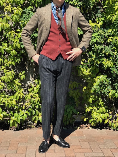 英国とスカーフとボルドーカラー! 【 TAGLIATORE】「MONTECARLO」カラーネップ入りヘリンボーン柄ジャケット!!