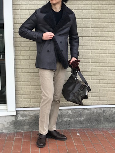 ヒツジの皮を被っても牙は抜かない都会派ムートン! 【EMMETI】「LENOX」 ムートンPコート !!