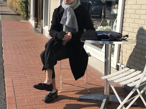 この時代は、緩いのがフィットする! 【HERNO】「CA0098U」ドロップショルダーAラインコート!!