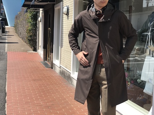梅雨の合間の梅雨支度! 【HERNO】「Laminar」GORE-TEX 2層構造 フーデットロングコート!!