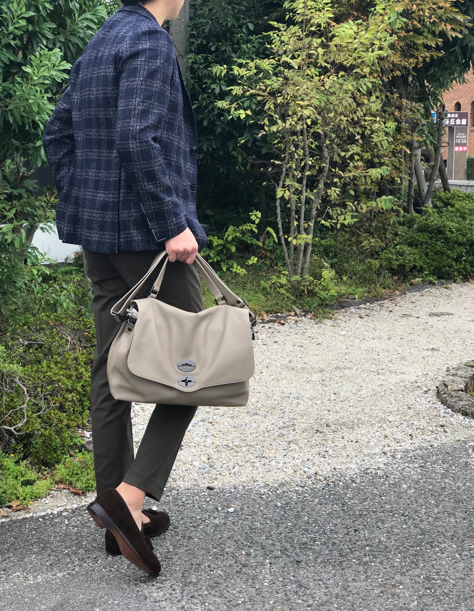 休日に着回す秋のジャケットスタイル③!〜秋のお出掛け編〜【TAGLIATORE】「MONTECARLO」 バスケット織り大柄チェックジャケット